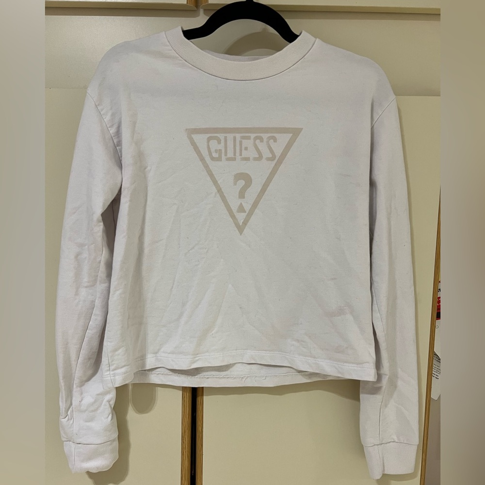 A plain long sleeve guess T-shirt